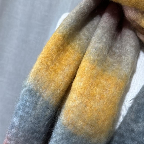 Lauren Conrad Scarf/Wrap-Multi Color Stripe-Twisted Fringe-Acrylic-EUC - Picture 2 of 16